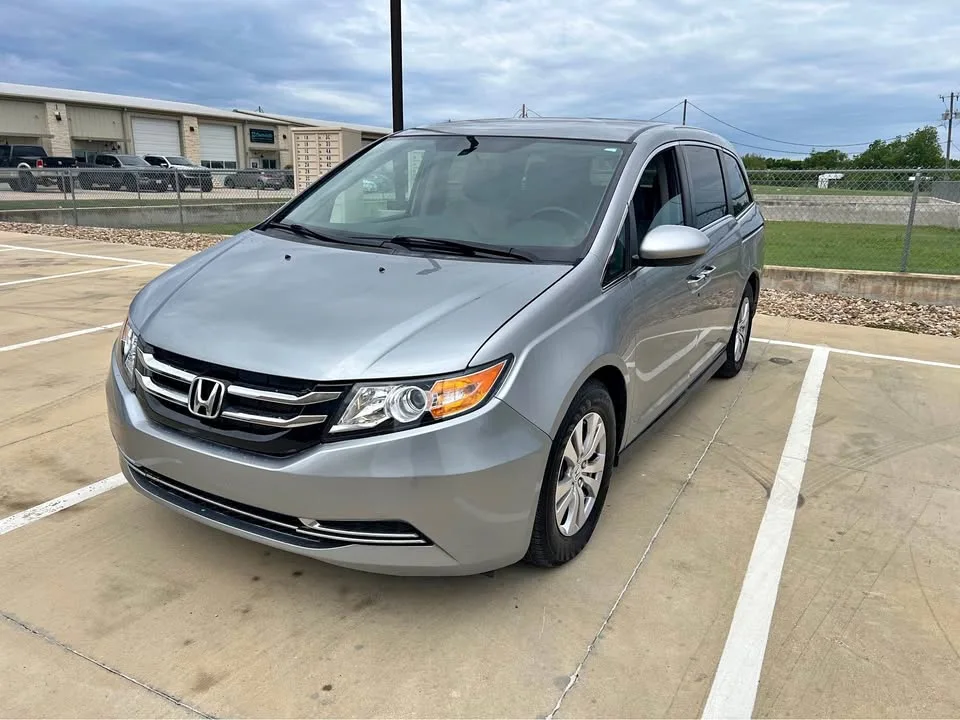 2016 Honda Odyssey · SE Minivan 4D