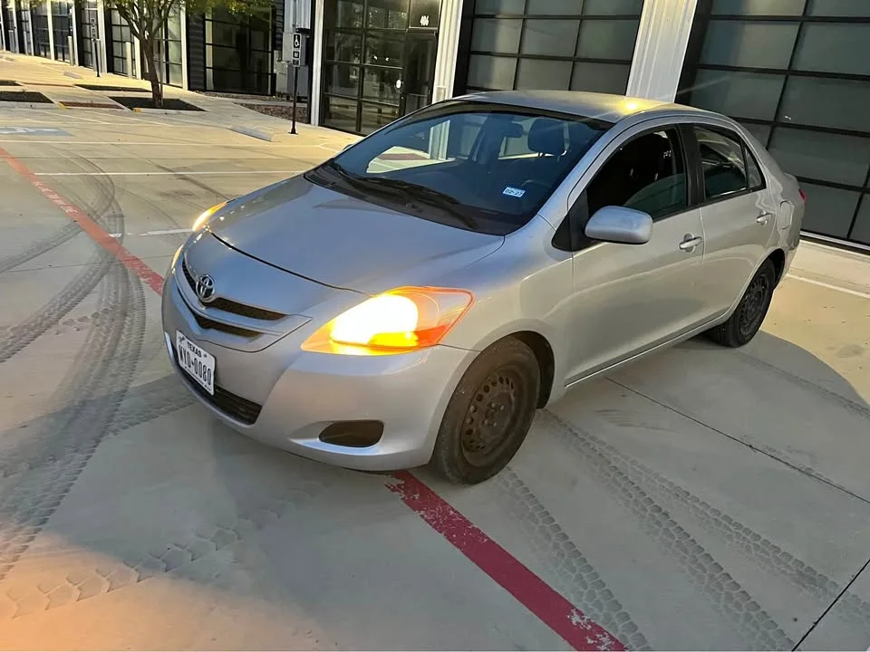 2007 Toyota Yaris · Hatchback 4D